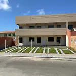 Casa 500 M Da Orla De Atalaia Em Aracaju - Village D